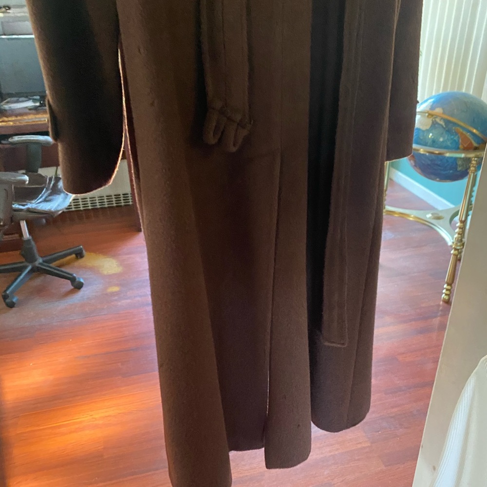 Winter Coat - image 3